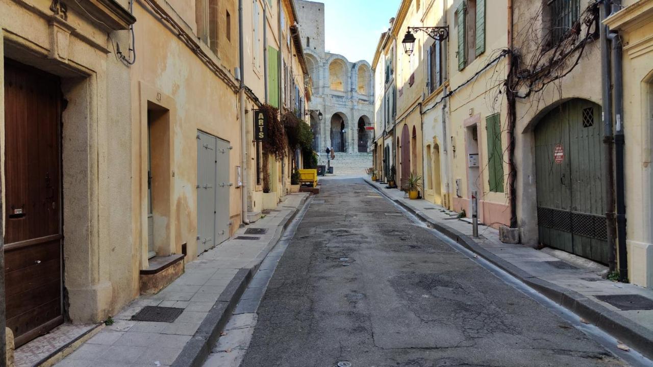 Arles Holiday - Le Refuge Bagian luar foto